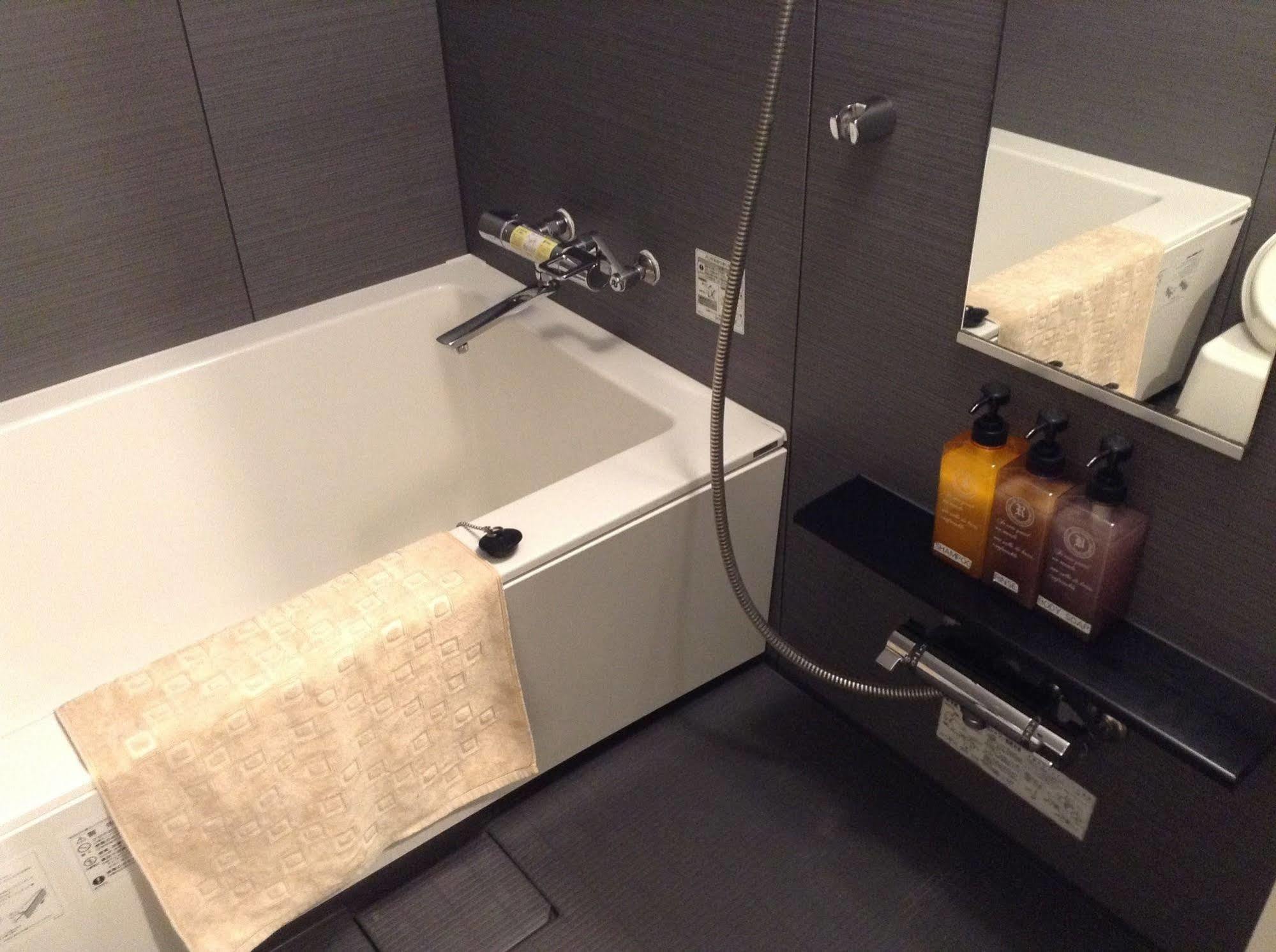 Hotel cinta Lotus Umeda -adult Only 2*